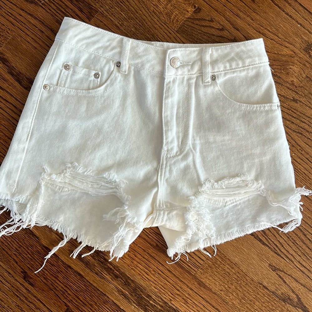 Adika shorts
